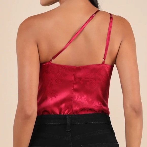 NWT Lulus Desirable Dream Wine Red Satin Jacquard One-shoulder Bodysuit - Picture 2 of 9